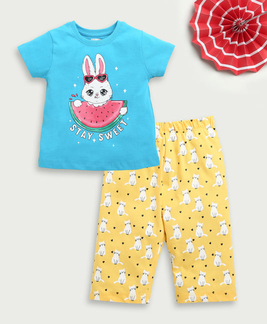SS-BMZ-39100 / Blue & Yellow Girls Half Sleeves T-Shirt & Capri Set